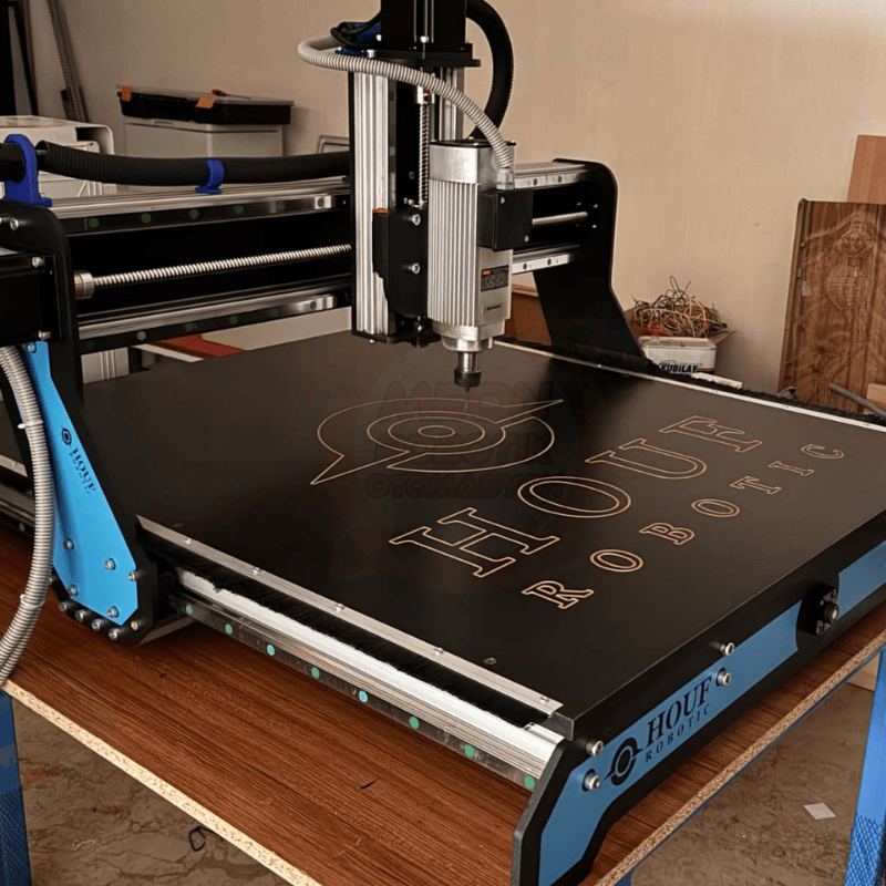 Masaüstü CNC Router – 55×55 cm | 1.5 kW ER20 Spindle | Çelik Gövde | MO-555 Seri